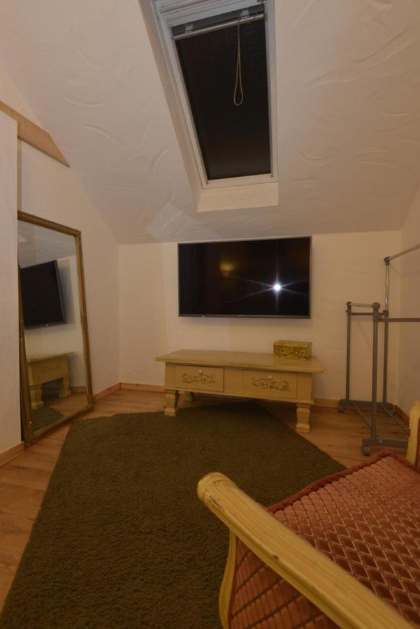 Eifel Kate, Relaxen Mit Sauna Und Whirlpool Dahlem  Exterior photo